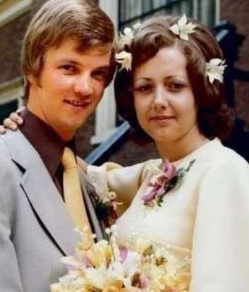 Fernanda Obbes with her husband Louis Van Gaal on their wedding day.